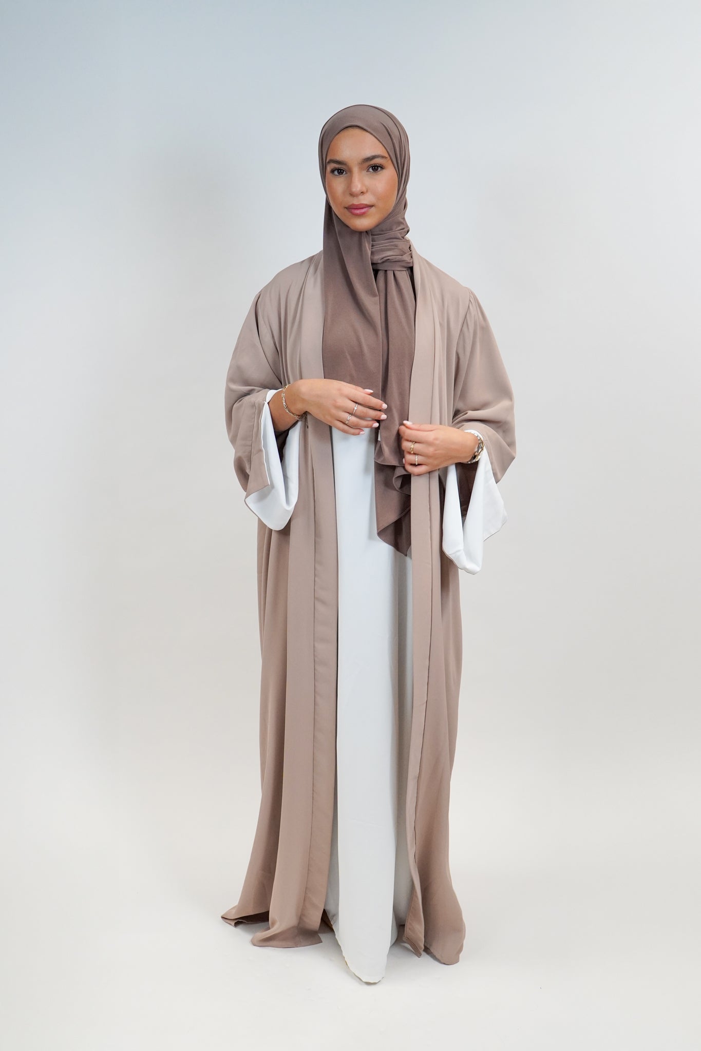 Lela dress beige