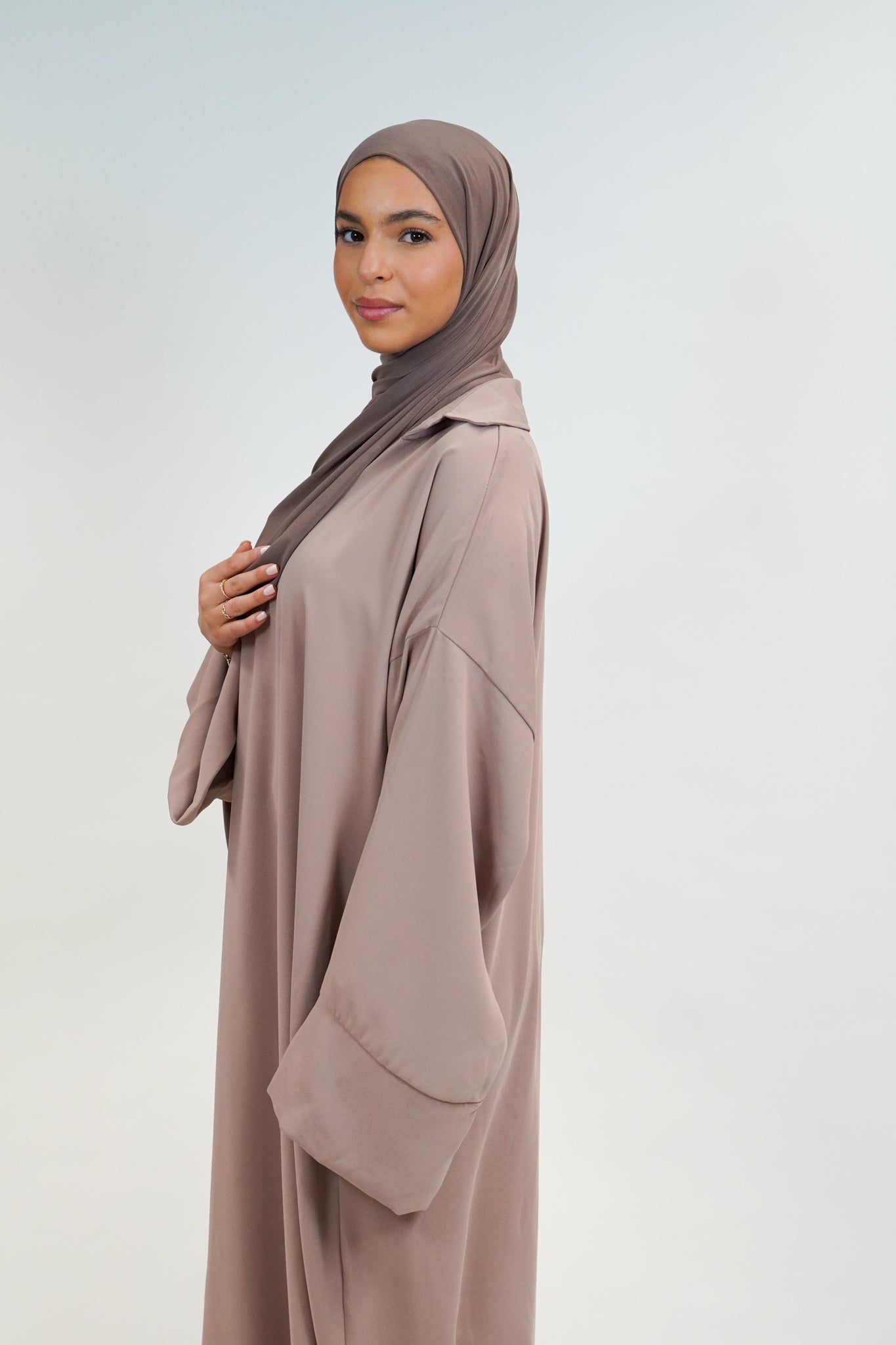 Mia dress beige
